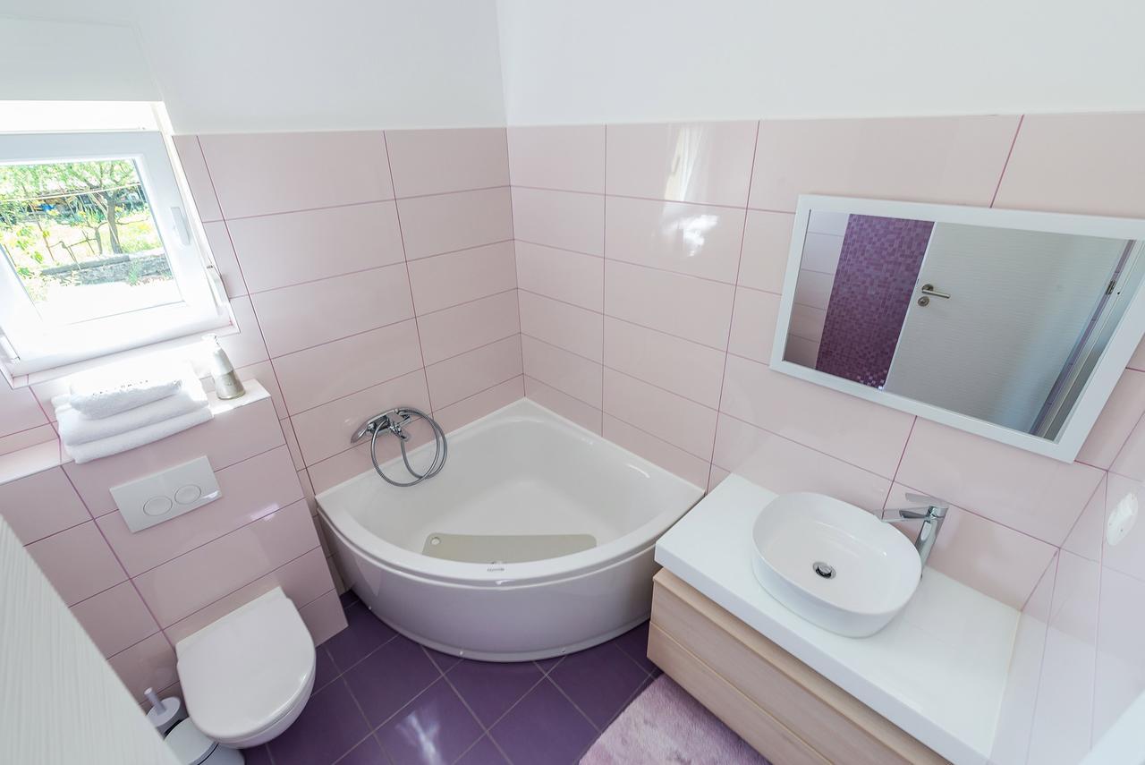Villa Donato With Jacuzzi Zadar Eksteriør billede