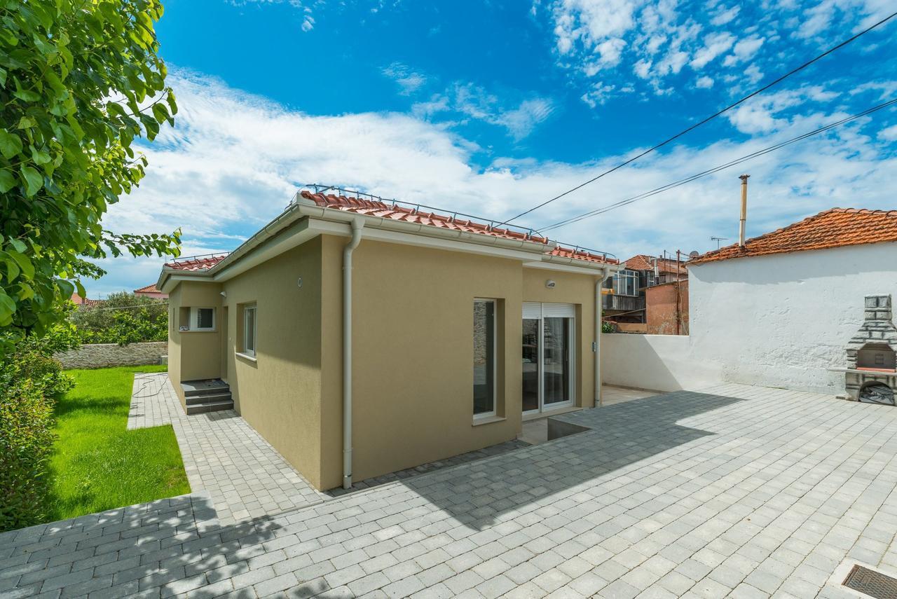 Villa Donato With Jacuzzi Zadar Eksteriør billede